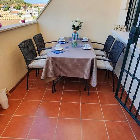 Cosy And Modern In פואנגירולה